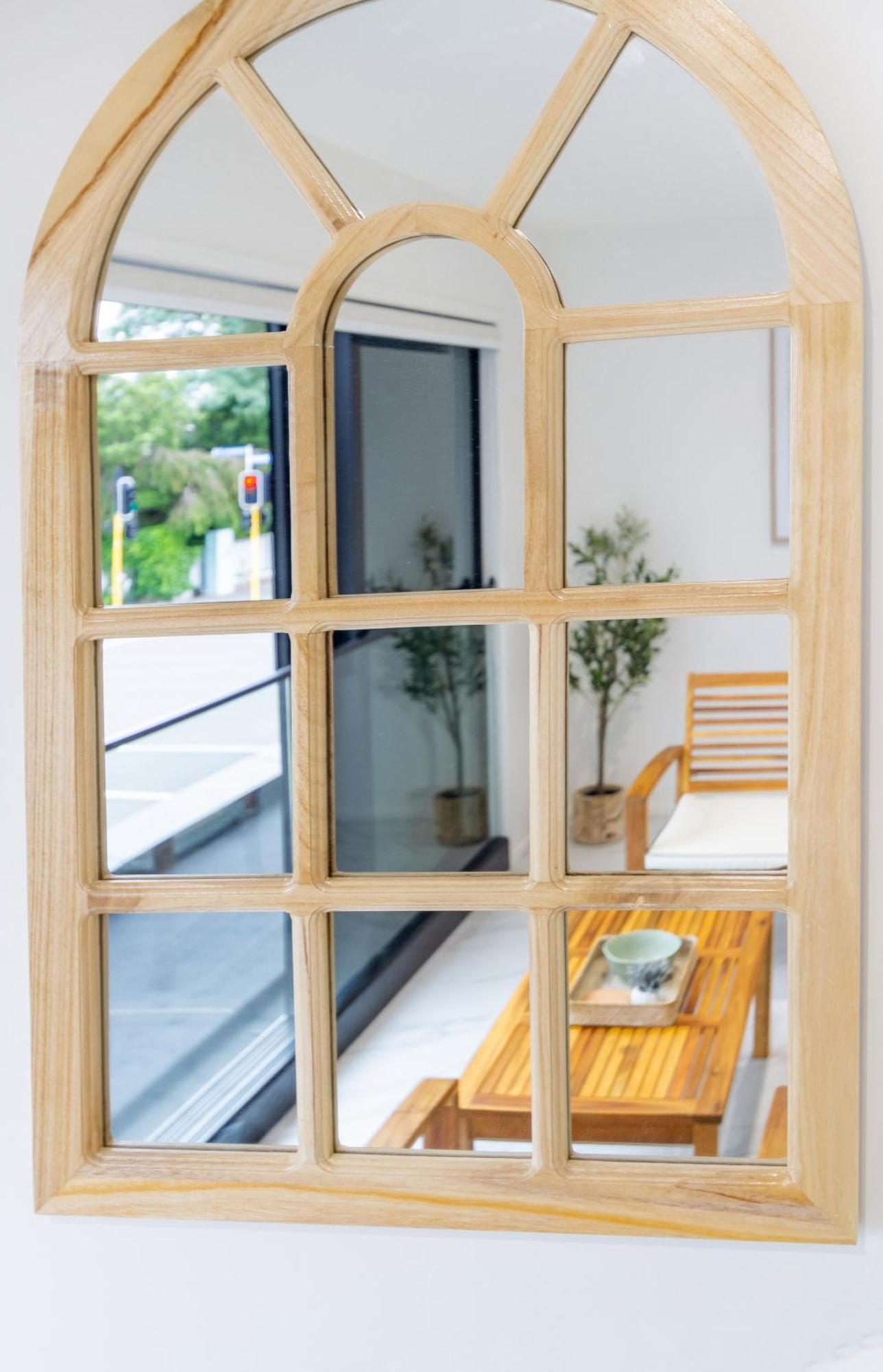 Urban Retreat: 2-Br Gem In Central Christchurch Apartment Luaran gambar
