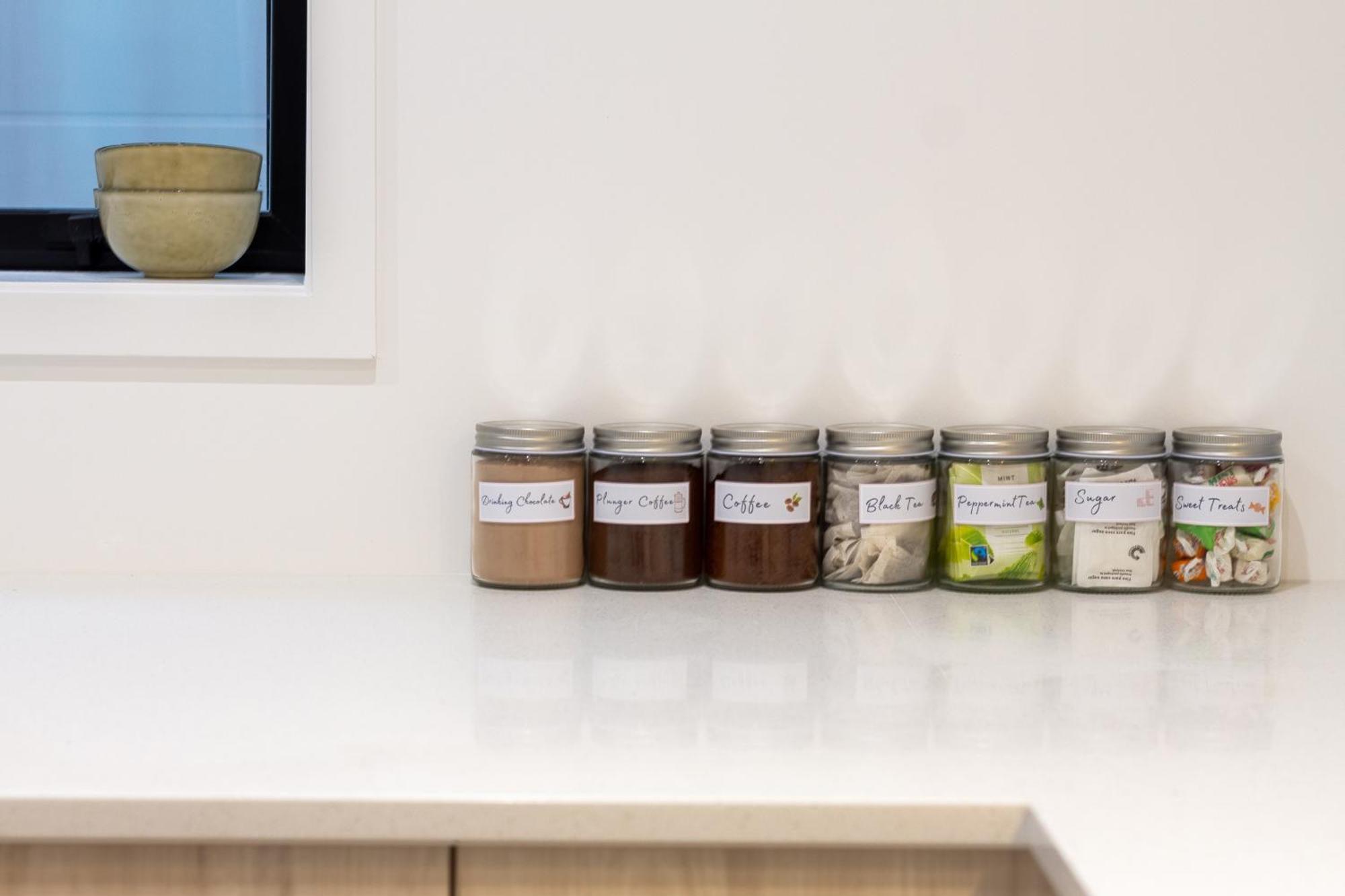 Urban Retreat: 2-Br Gem In Central Christchurch Apartment Luaran gambar