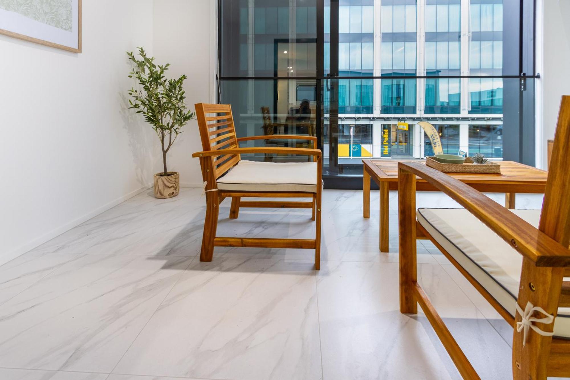 Urban Retreat: 2-Br Gem In Central Christchurch Apartment Luaran gambar