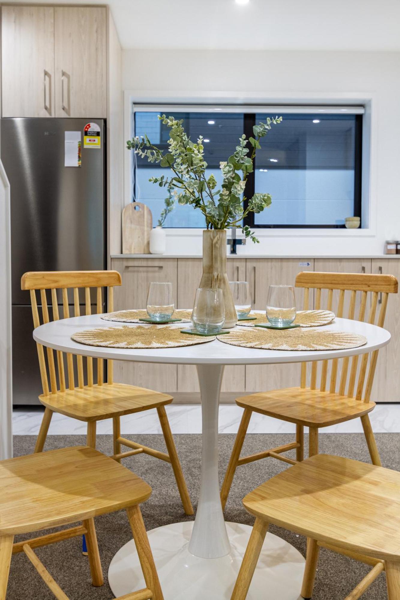 Urban Retreat: 2-Br Gem In Central Christchurch Apartment Luaran gambar